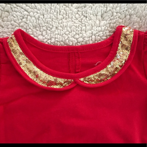 Christmas tree and eyelet lace outfit - Picture 3 of 6